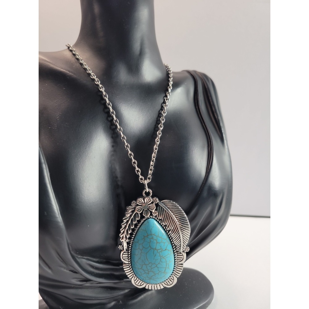 Southwestern Blue Feather Pendant Necklace Silver Tone Western Boho Jewelry